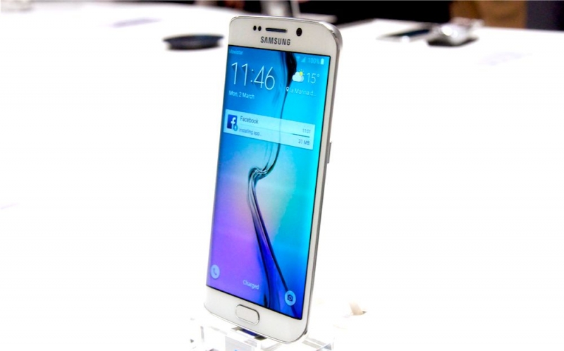 Första intrycket av Galaxy S6 Edge