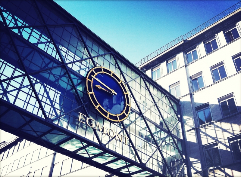 Egmont putsar upp kommunikationen