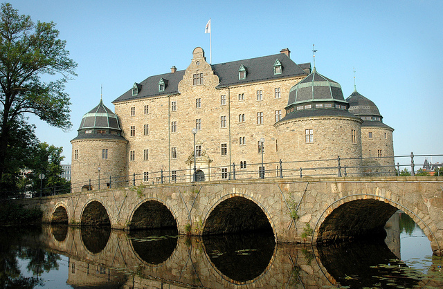 TDC tar storavtal i Örebro