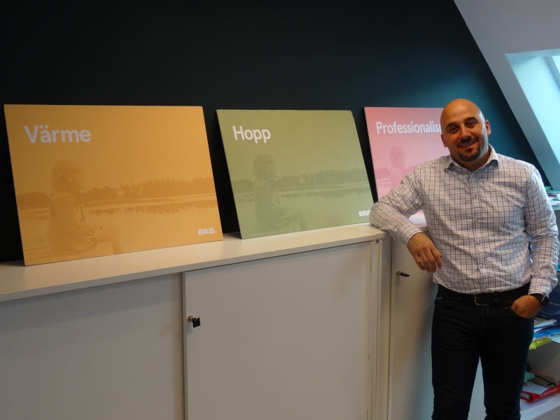 Bris vässar med växel i molnet