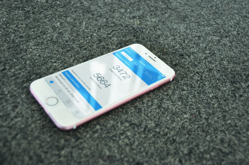 Flaggskepp med hål i aktern