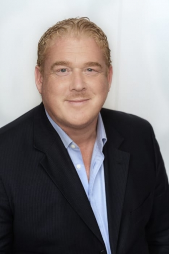 Han tar över Telias konsumentaffär