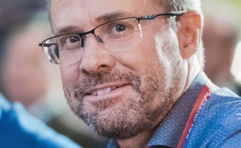 Därför bygger Combitech ett privat mobilnät åt Saab