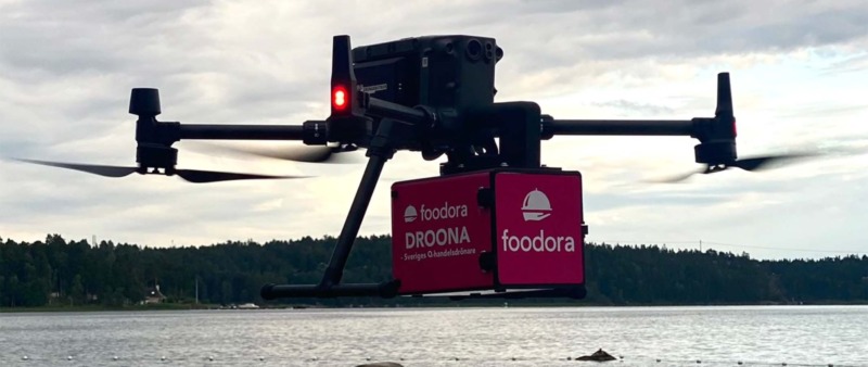 Tele2 och Foodora testar drönar-mattransport